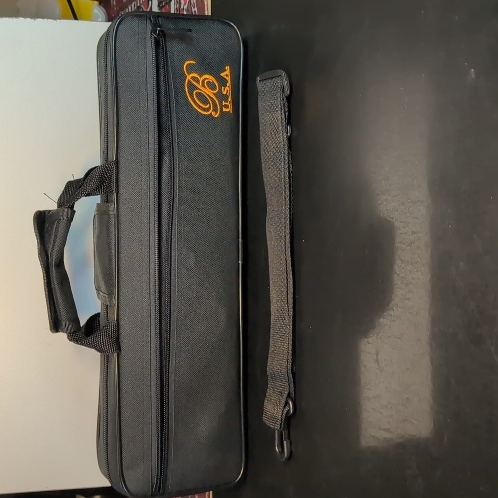 Flute with Case - Picture 9 of 9